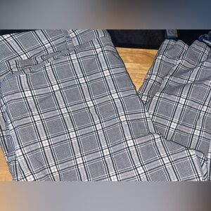 Ava & Viv Women's Checkered Pants in Black and White